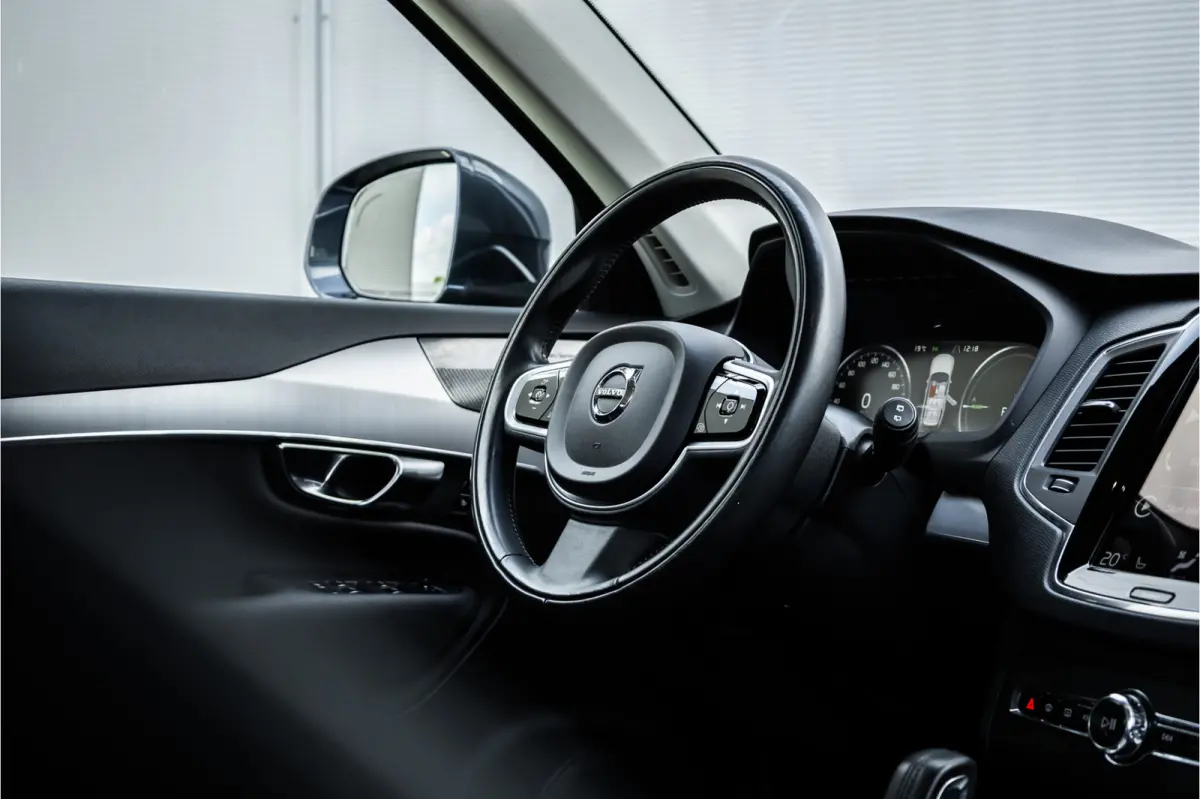 2.0 T8 Recharge AWD 7 pers / Trekhaak / Harman Kardon / Leder / Adaptieve Cruise / 360 camera /