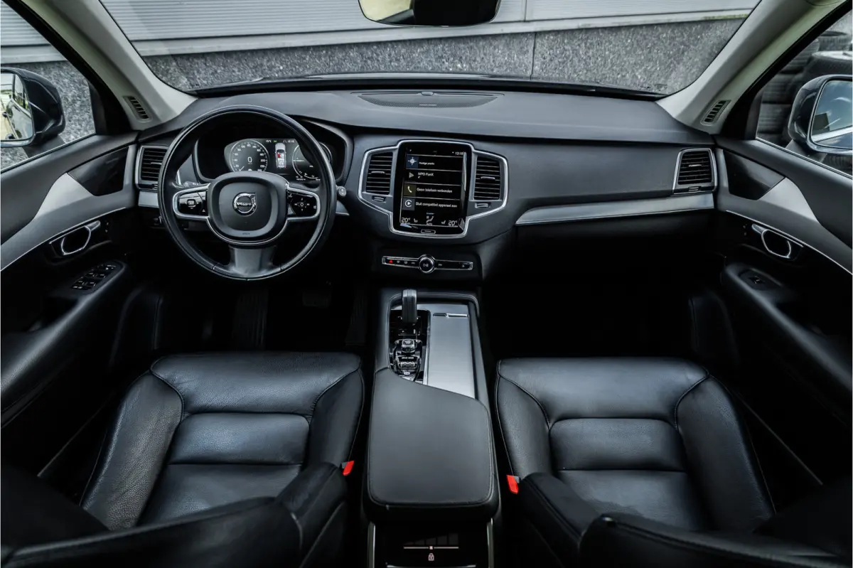 2.0 T8 Recharge AWD 7 pers / Trekhaak / Harman Kardon / Leder / Adaptieve Cruise / 360 camera /