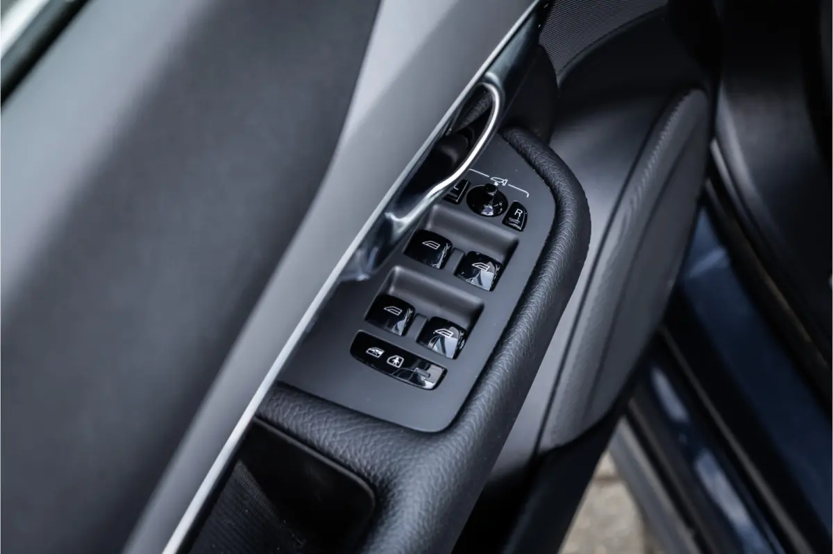 2.0 T8 Recharge AWD 7 pers / Trekhaak / Harman Kardon / Leder / Adaptieve Cruise / 360 camera /