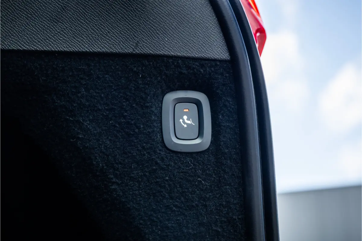 2.0 T8 Recharge AWD 7 pers / Trekhaak / Harman Kardon / Leder / Adaptieve Cruise / 360 camera /