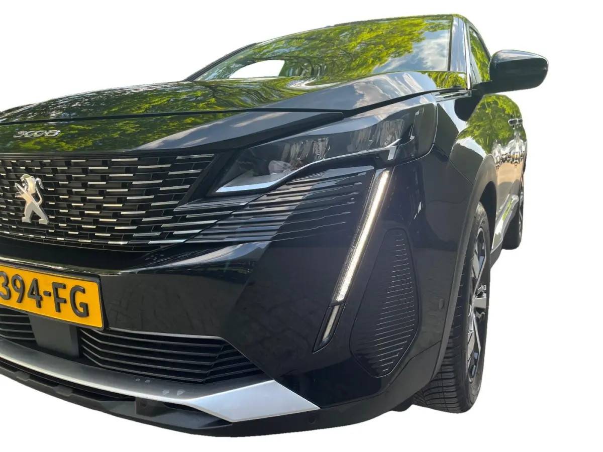1.2 PureTech Allure Pack | Navigatie | Carplay | Parkeercamera
