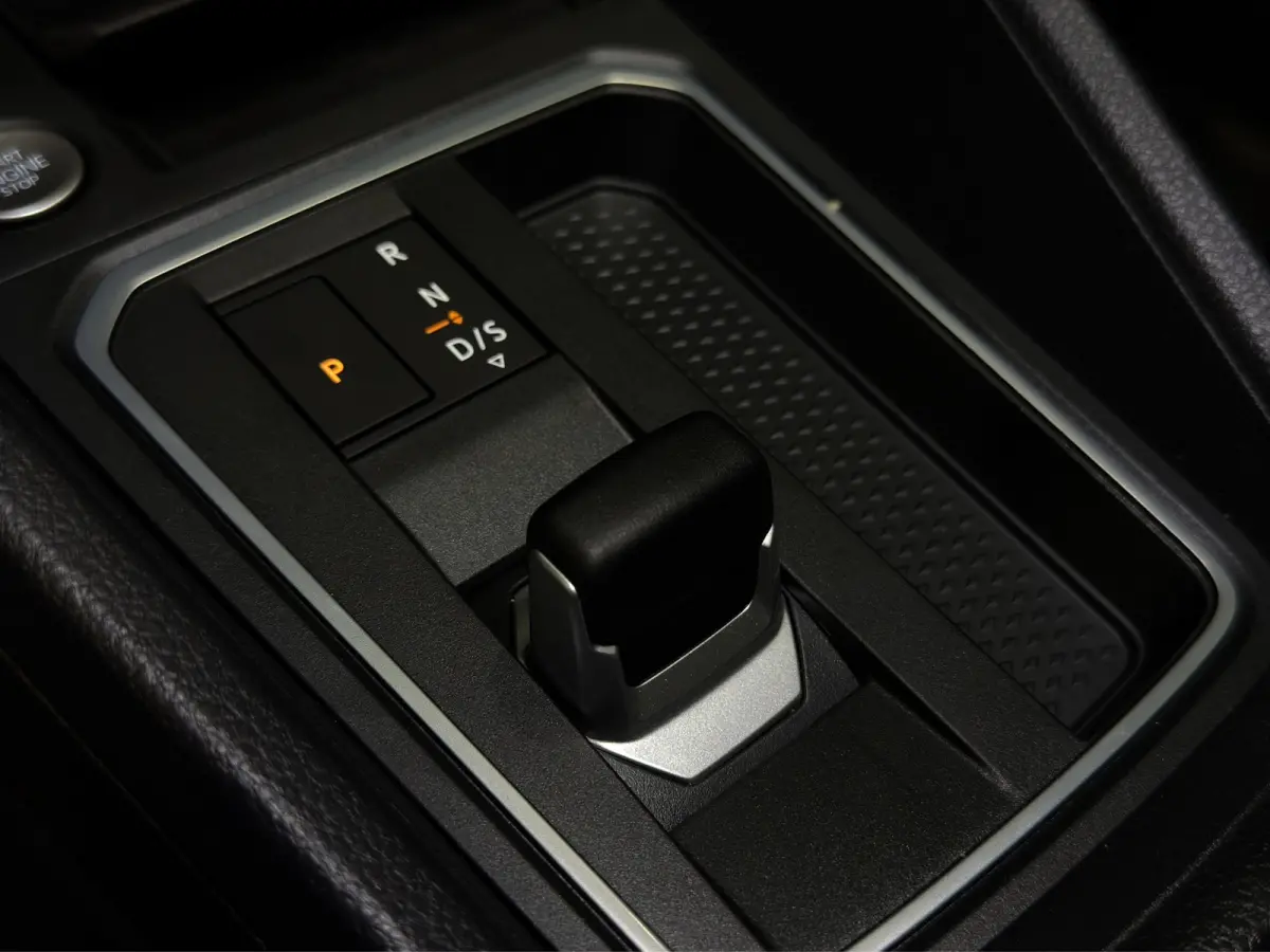 1.5 EcoBoost PHEV L2 Limited 150pk | 0.99% Financial Lease | Driver ass pack | Winter Pack | Dubbele schuifdeur | Direct leverbaar | 1300 kg trekgewicht |
