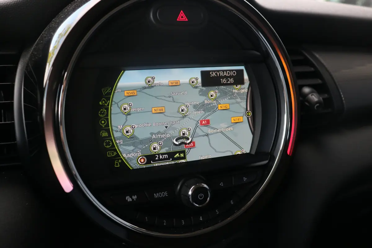 1.5 Cooper Pepper Business Harman kardon speaker | Cruise control |  Airco | Elektrische ramen voor |