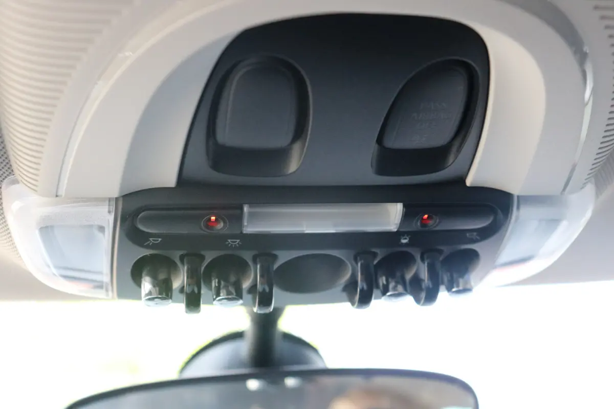 1.5 Cooper Pepper Business Harman kardon speaker | Cruise control |  Airco | Elektrische ramen voor |