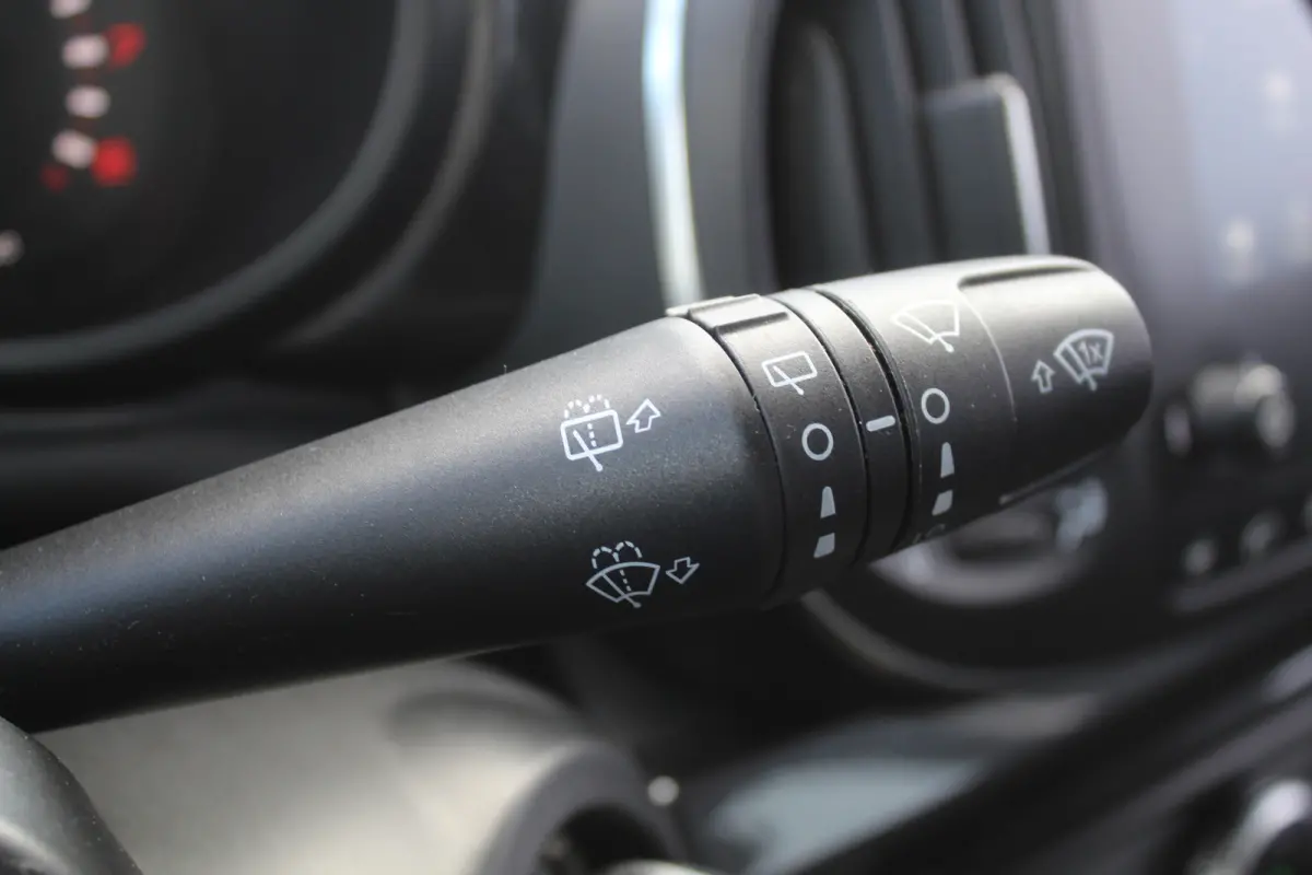 0.9 TwinAir PopStar 7 PERSOONS Apple/Android carplay l Navi l Cruise control l Airco l Lichtmetaal Velgen