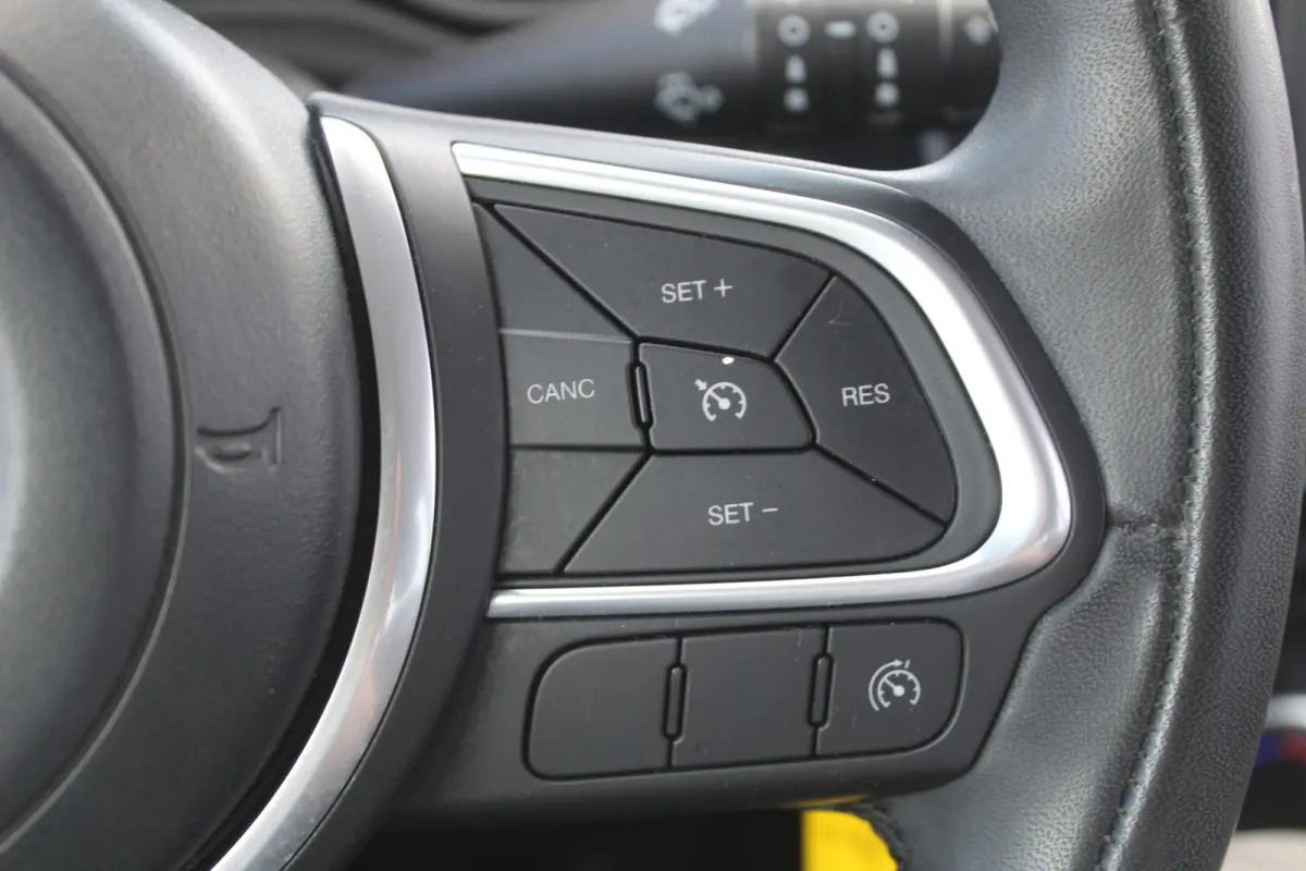 0.9 TwinAir PopStar 7 PERSOONS Apple/Android carplay l Navi l Cruise control l Airco l Lichtmetaal Velgen