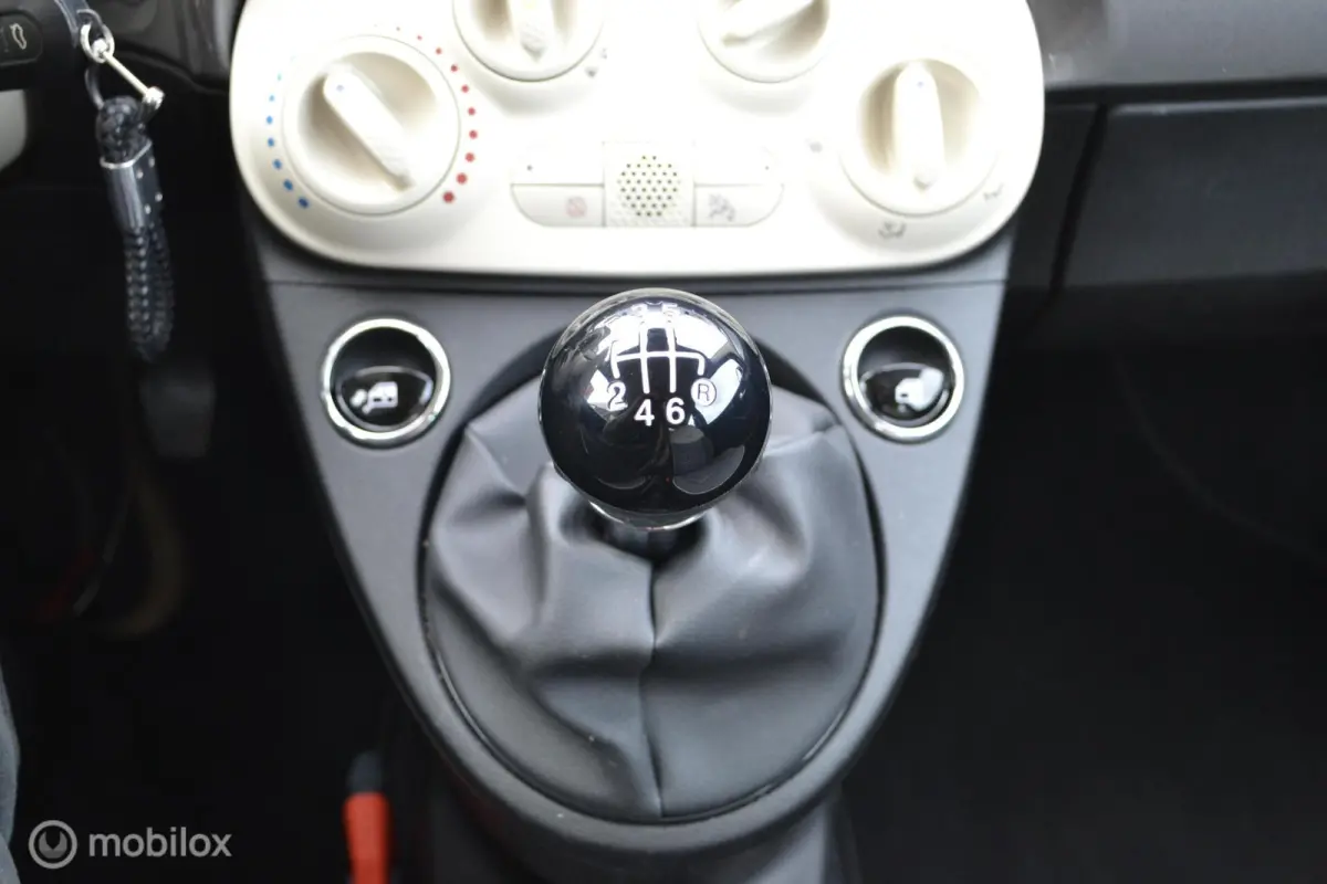 1.0 Hybrid Launch Edition | Navi | PDC | Bluetooth | Airco | Cruise