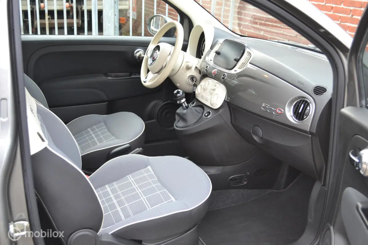 1.0 Hybrid Launch Edition | Navi | PDC | Bluetooth | Airco | Cruise