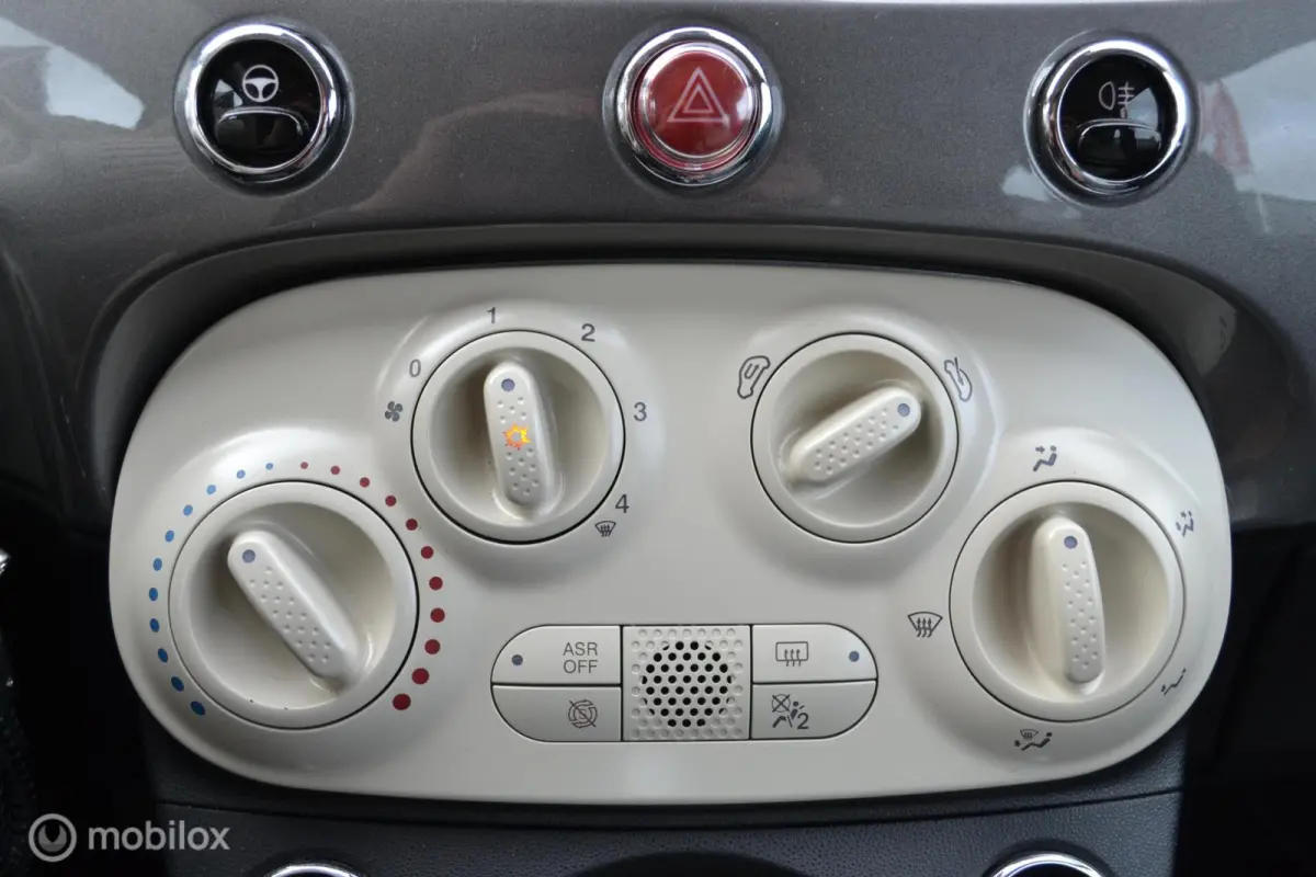 1.0 Hybrid Launch Edition | Navi | PDC | Bluetooth | Airco | Cruise