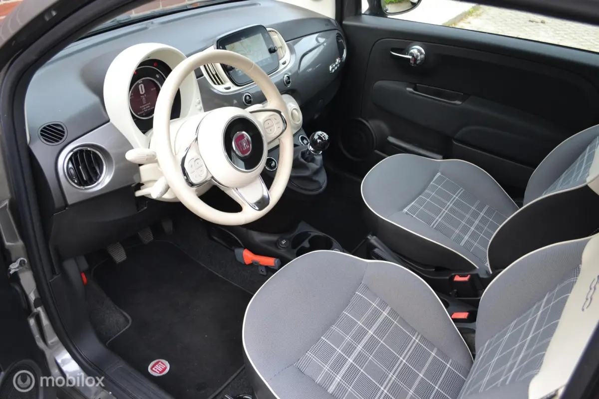1.0 Hybrid Launch Edition | Navi | PDC | Bluetooth | Airco | Cruise