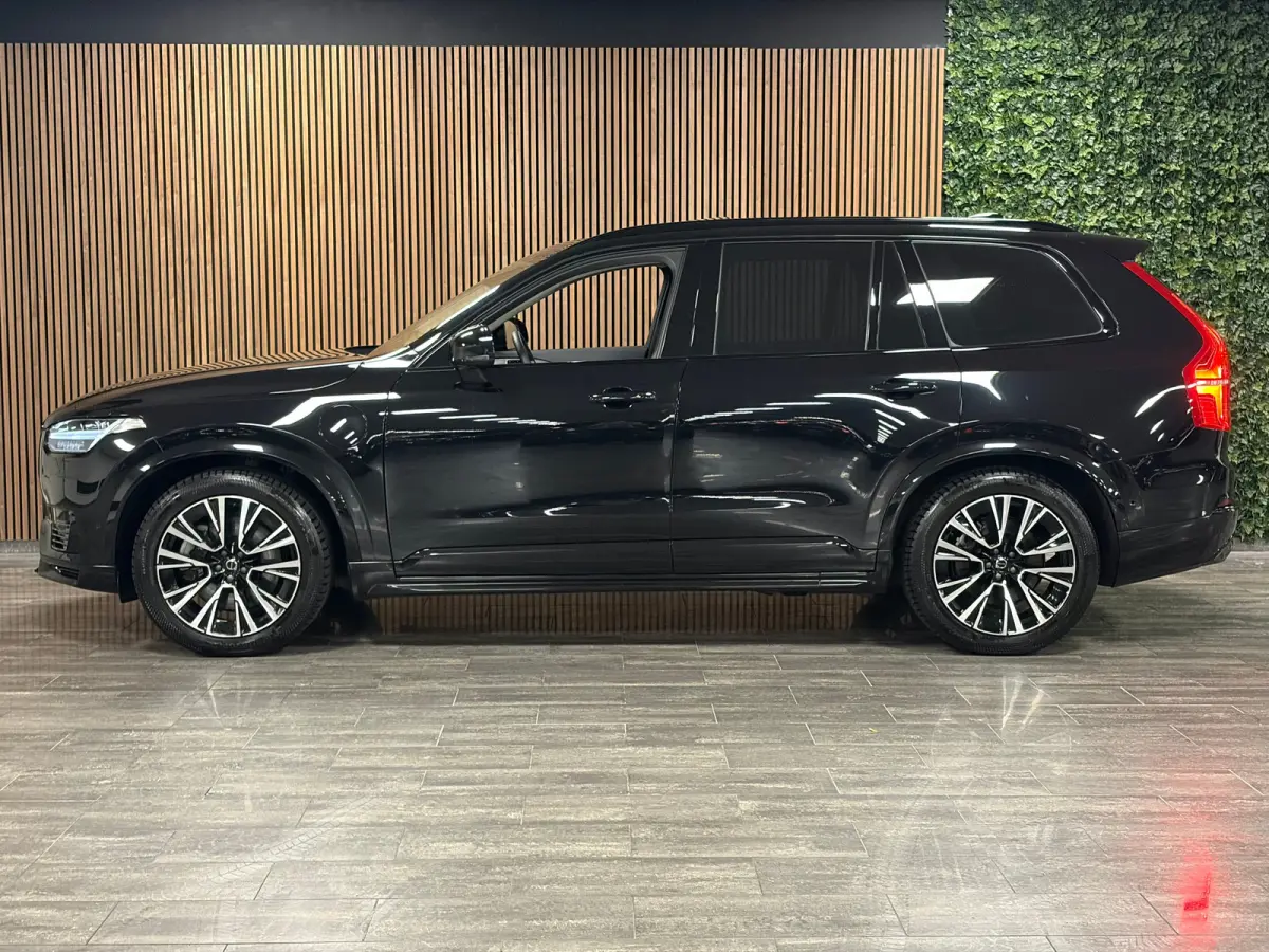 T8 AWD Recharge Ulta Dark | Full Option! | Bowers & Wilkins | Luchtvering | Stoelventilatie | Trekhaak | 360 Camera | Head-Up Display | Stoelmassage | 455pk | Adaptieve Cruise Control | Stoe