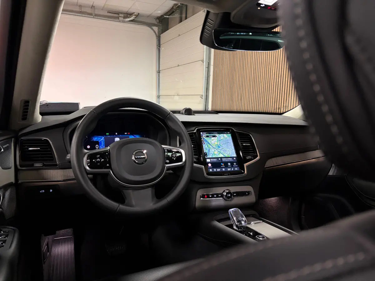 T8 AWD Recharge Ulta Dark | Full Option! | Bowers & Wilkins | Luchtvering | Stoelventilatie | Trekhaak | 360 Camera | Head-Up Display | Stoelmassage | 455pk | Adaptieve Cruise Control | Stoe