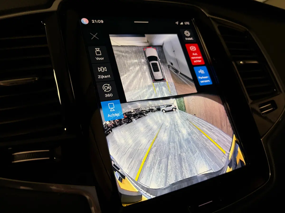 T8 AWD Recharge Ulta Dark | Full Option! | Bowers & Wilkins | Luchtvering | Stoelventilatie | Trekhaak | 360 Camera | Head-Up Display | Stoelmassage | 455pk | Adaptieve Cruise Control | Stoe