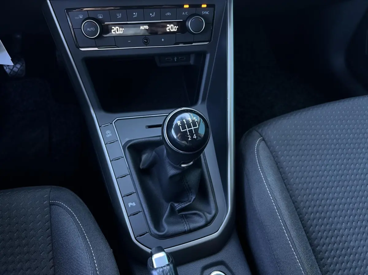 1.0 TSI R-line Edition CARPLAY/ANDROID | ADAPT.CRUISE | ECC | PDC | DAB | LMV Nieuwstaat!!
