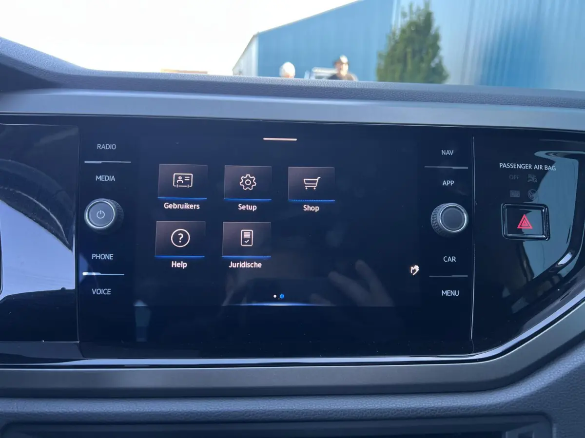 1.0 TSI R-line Edition CARPLAY/ANDROID | ADAPT.CRUISE | ECC | PDC | DAB | LMV Nieuwstaat!!