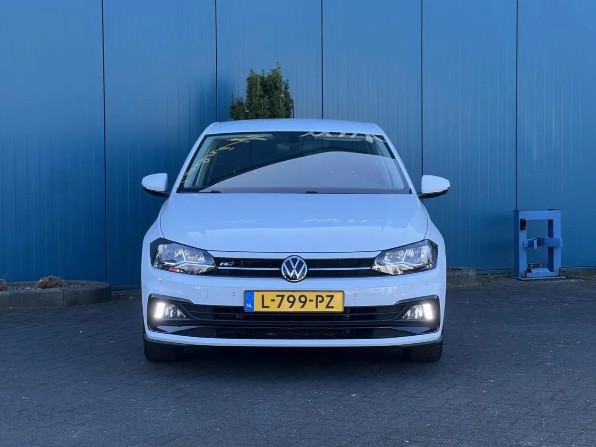1.0 TSI R-line Edition CARPLAY/ANDROID | ADAPT.CRUISE | ECC | PDC | DAB | LMV Nieuwstaat!!