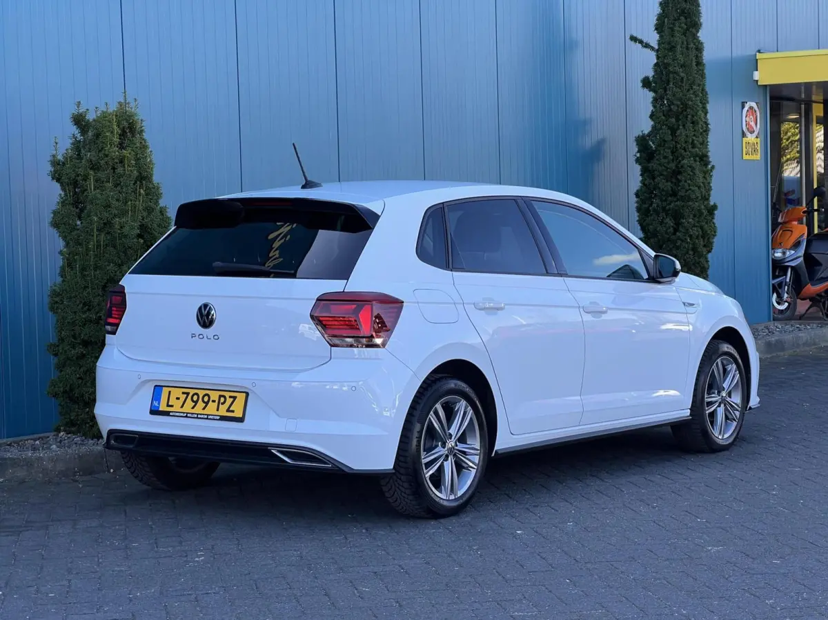 1.0 TSI R-line Edition CARPLAY/ANDROID | ADAPT.CRUISE | ECC | PDC | DAB | LMV Nieuwstaat!!
