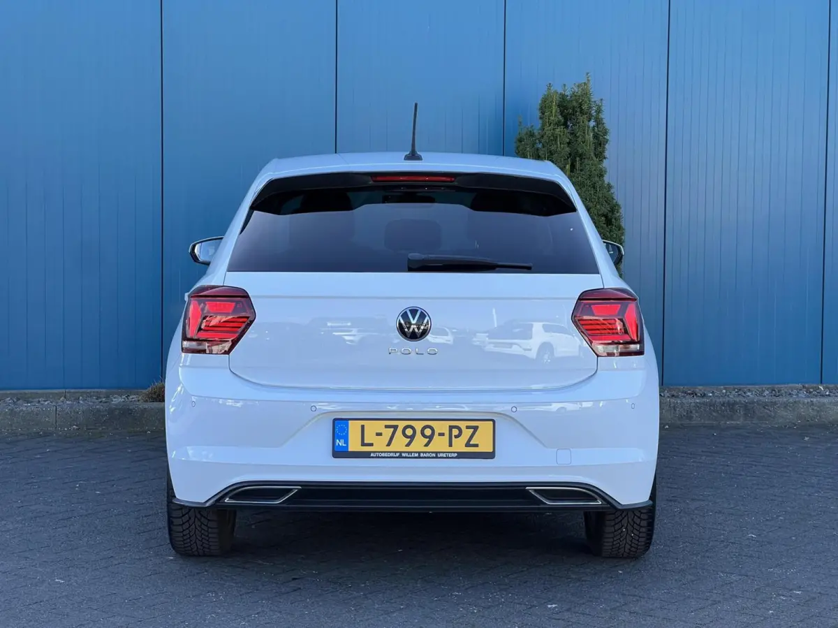 1.0 TSI R-line Edition CARPLAY/ANDROID | ADAPT.CRUISE | ECC | PDC | DAB | LMV Nieuwstaat!!