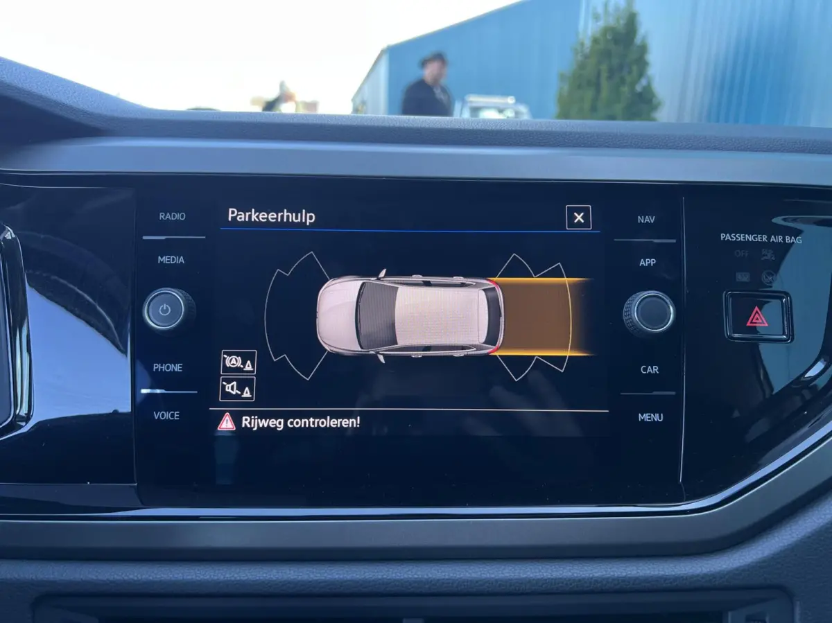 1.0 TSI R-line Edition CARPLAY/ANDROID | ADAPT.CRUISE | ECC | PDC | DAB | LMV Nieuwstaat!!