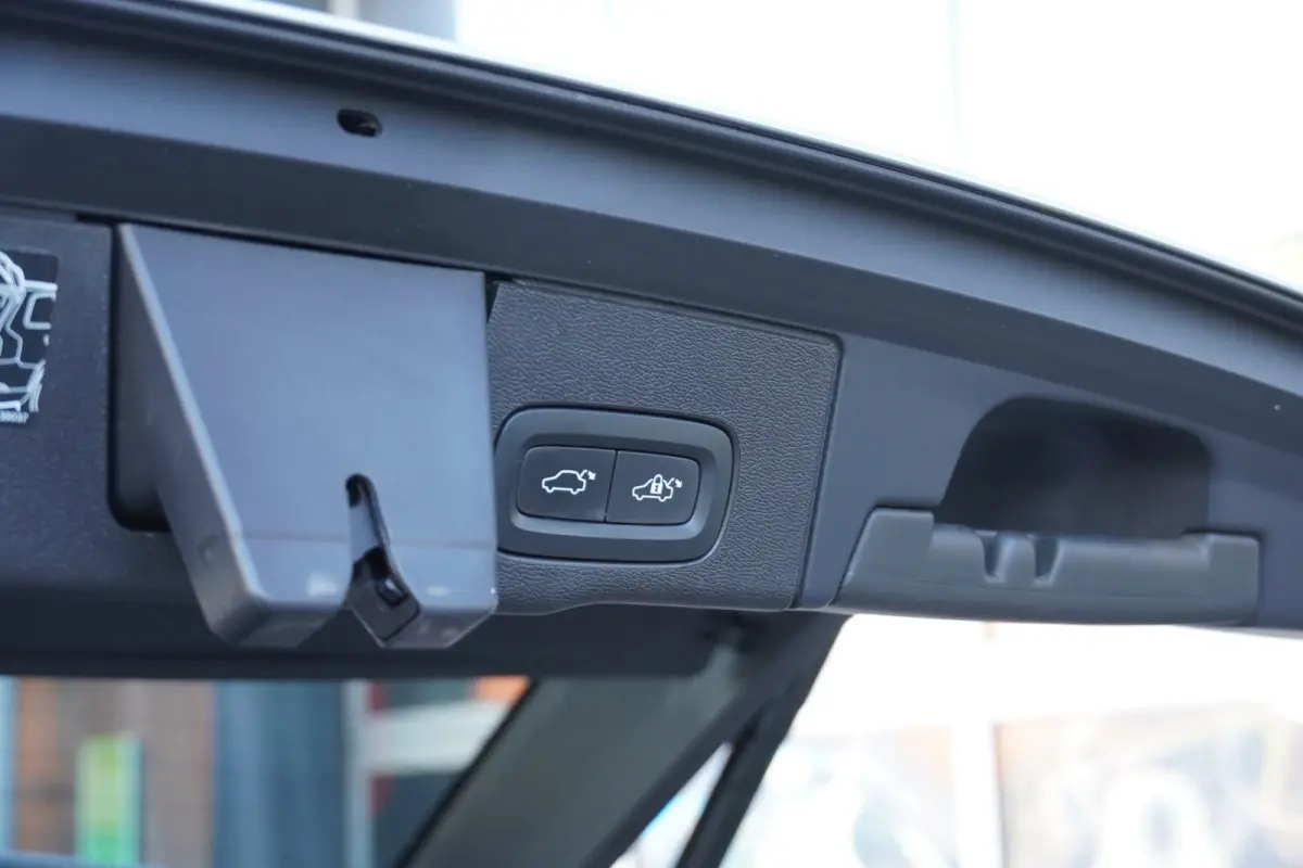 2.0 T8 T.E. 390PK AWD Inscription Pano/Leder/LED