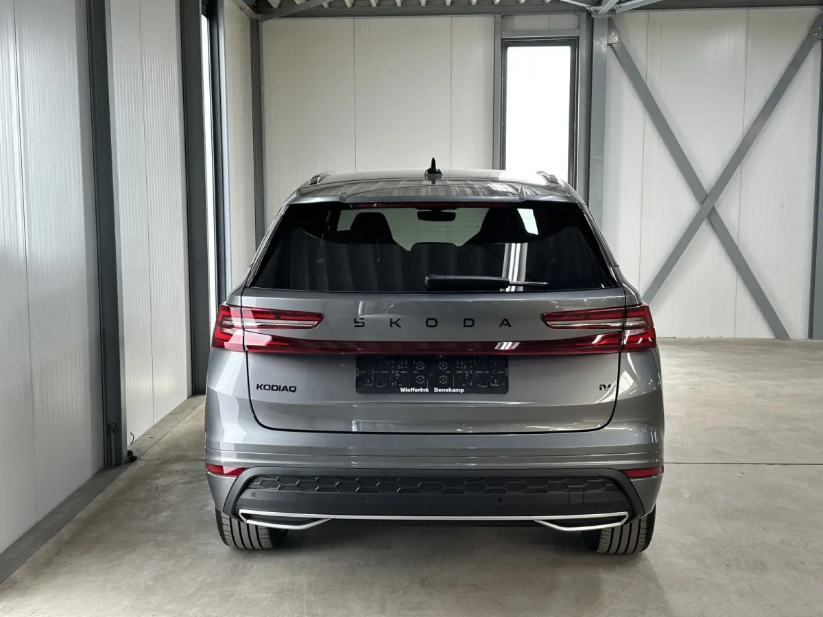 1.5 TSI PHEV Sportline | Trekhaak | Canton | Comfort-pack | Dynamic-pack