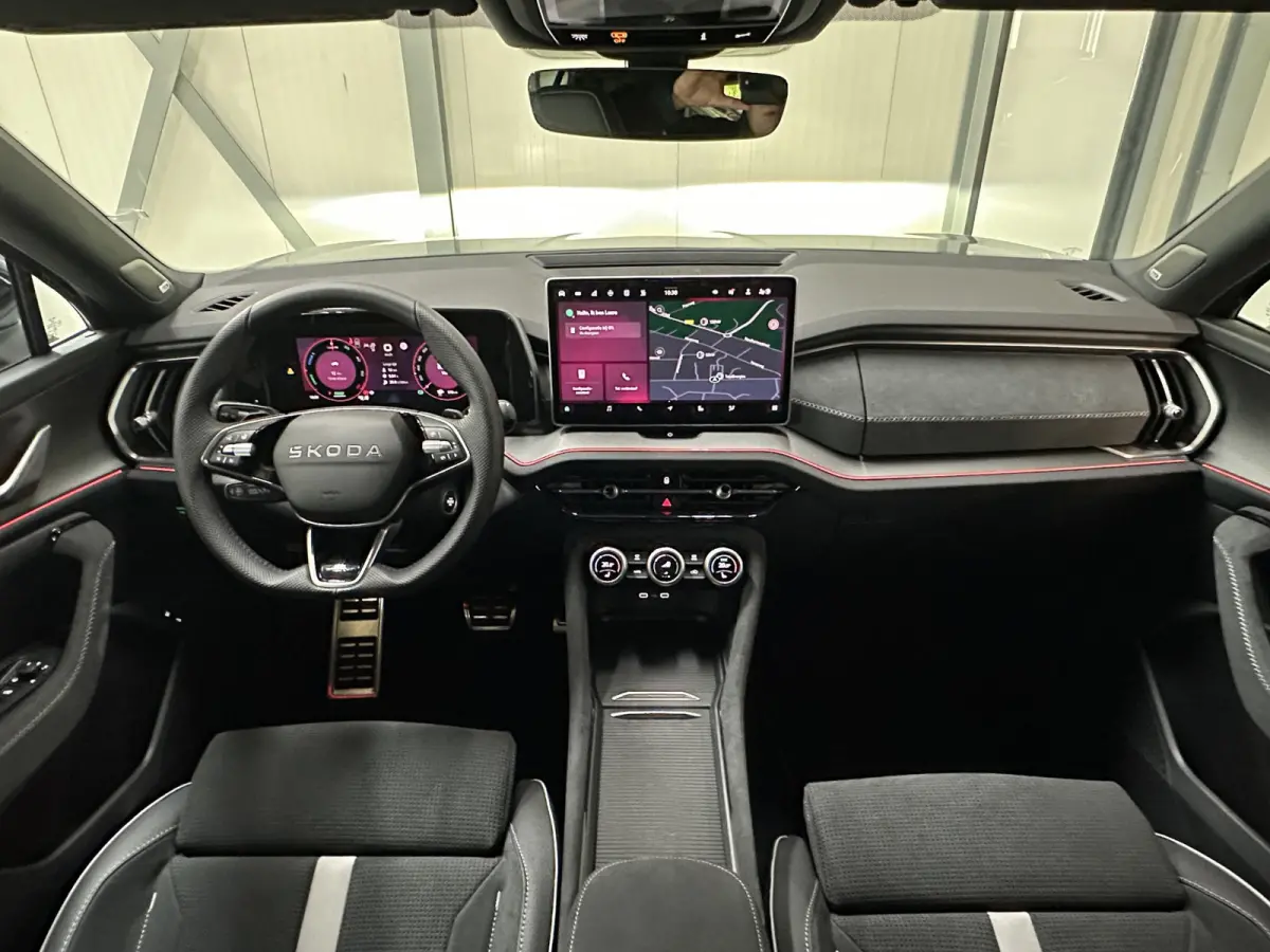 1.5 TSI PHEV Sportline | Trekhaak | Canton | Comfort-pack | Dynamic-pack