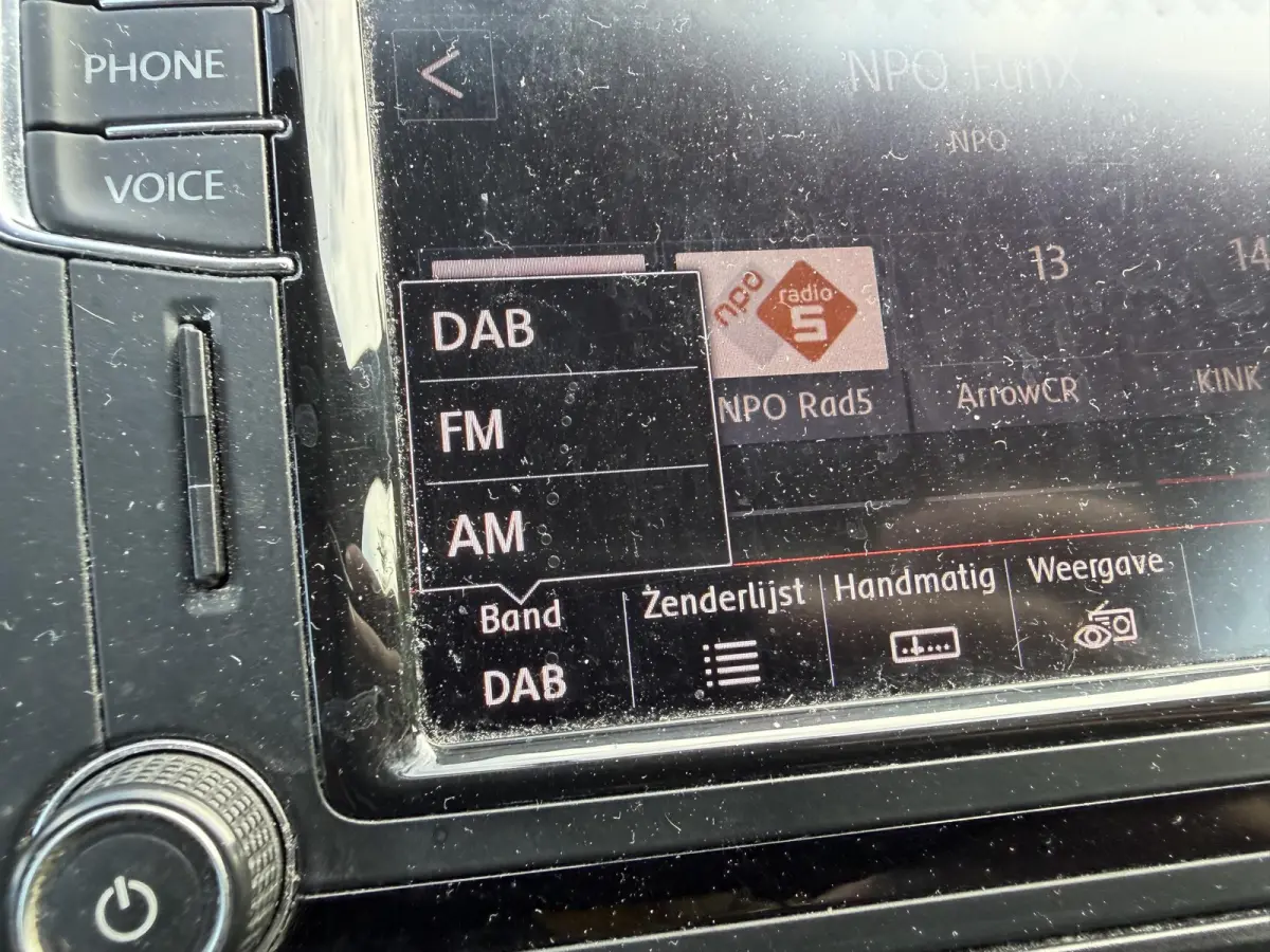 2.0 TDI L2H3 Highline | Navigatie | DAB | Parkeersensoren |