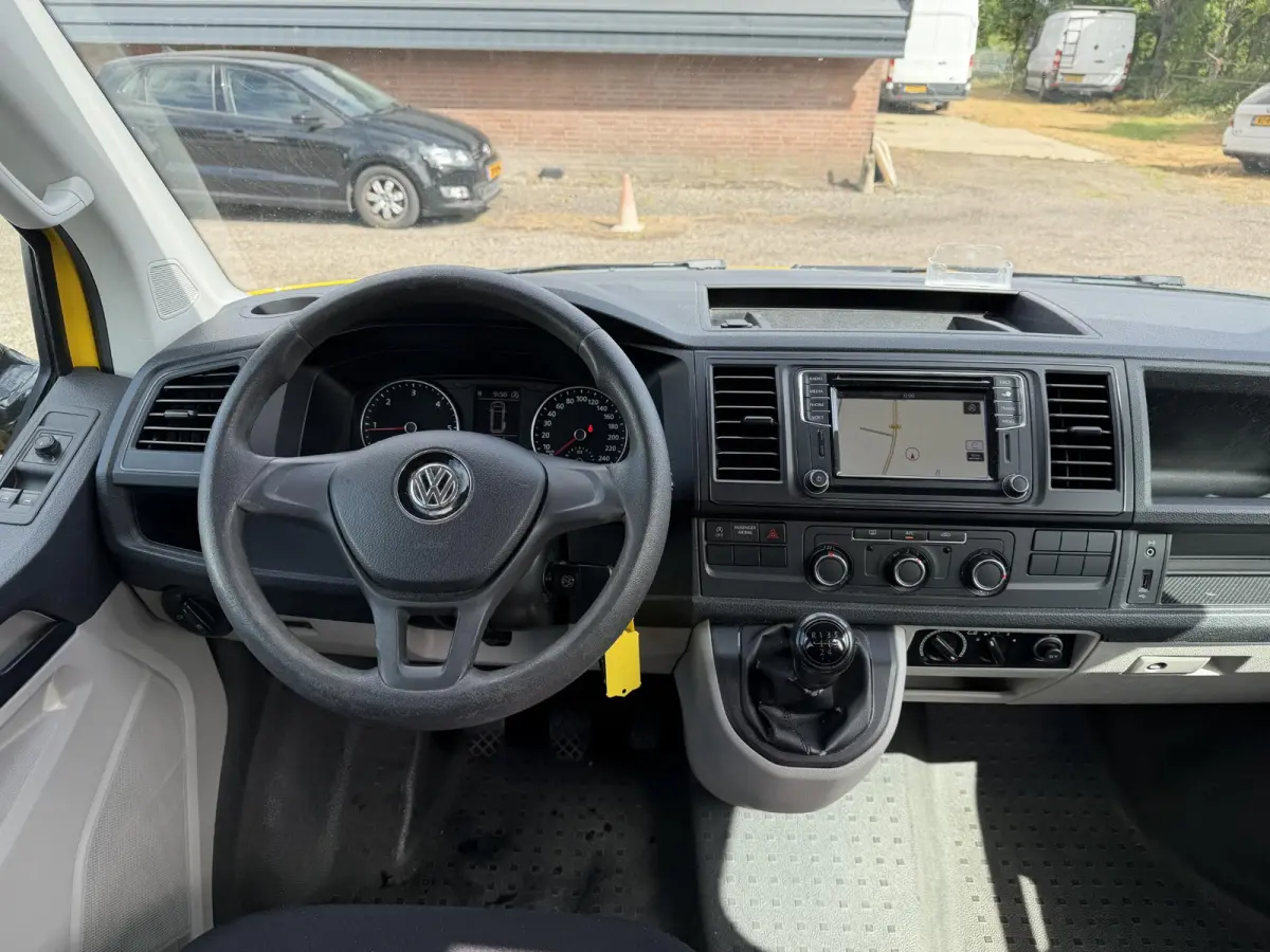 2.0 TDI L2H3 Highline | Navigatie | DAB | Parkeersensoren |