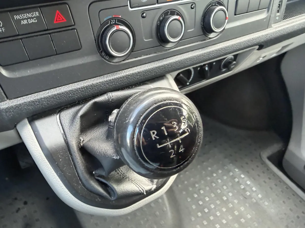 2.0 TDI L2H3 Highline | Navigatie | DAB | Parkeersensoren |