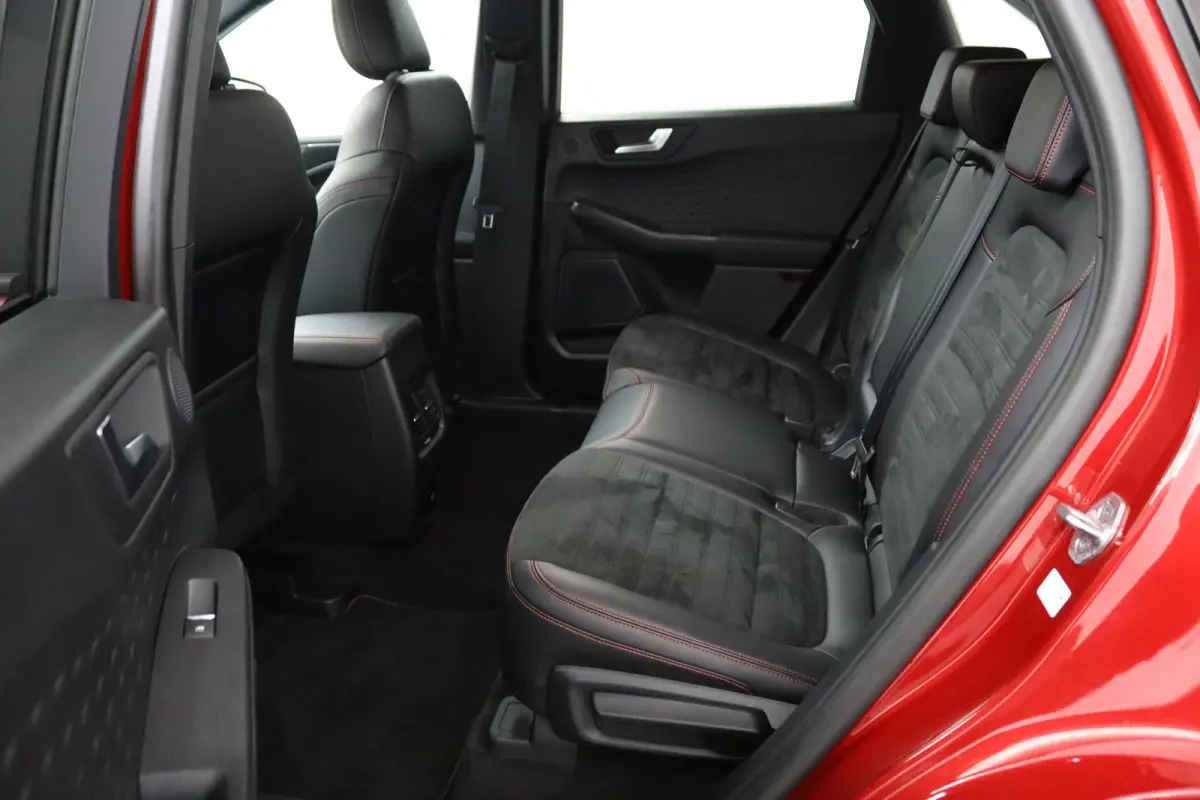2.5 PHEV ST-Line X | Trekhaak | Winterpack | Adaptive LED | BLIS | Adaptive Cruise | Head-Up | B&O |