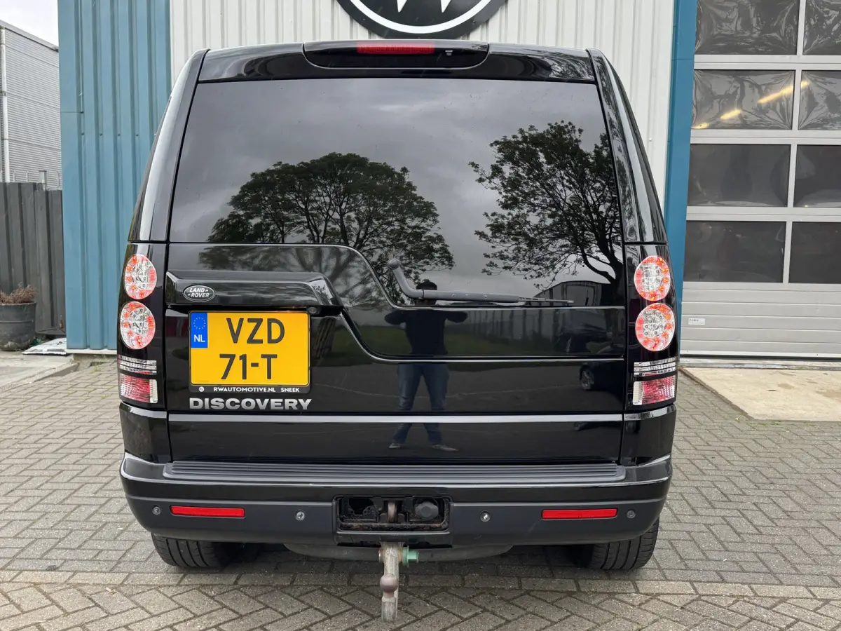 3.0 HSE LED / Xenon / Dak / Camera / Stl verw / Str ver / Euro6 / Leder / 3500kg trekgew