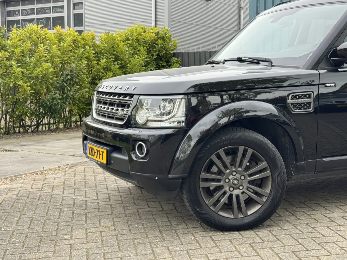 3.0 HSE LED / Xenon / Dak / Camera / Stl verw / Str ver / Euro6 / Leder / 3500kg trekgew