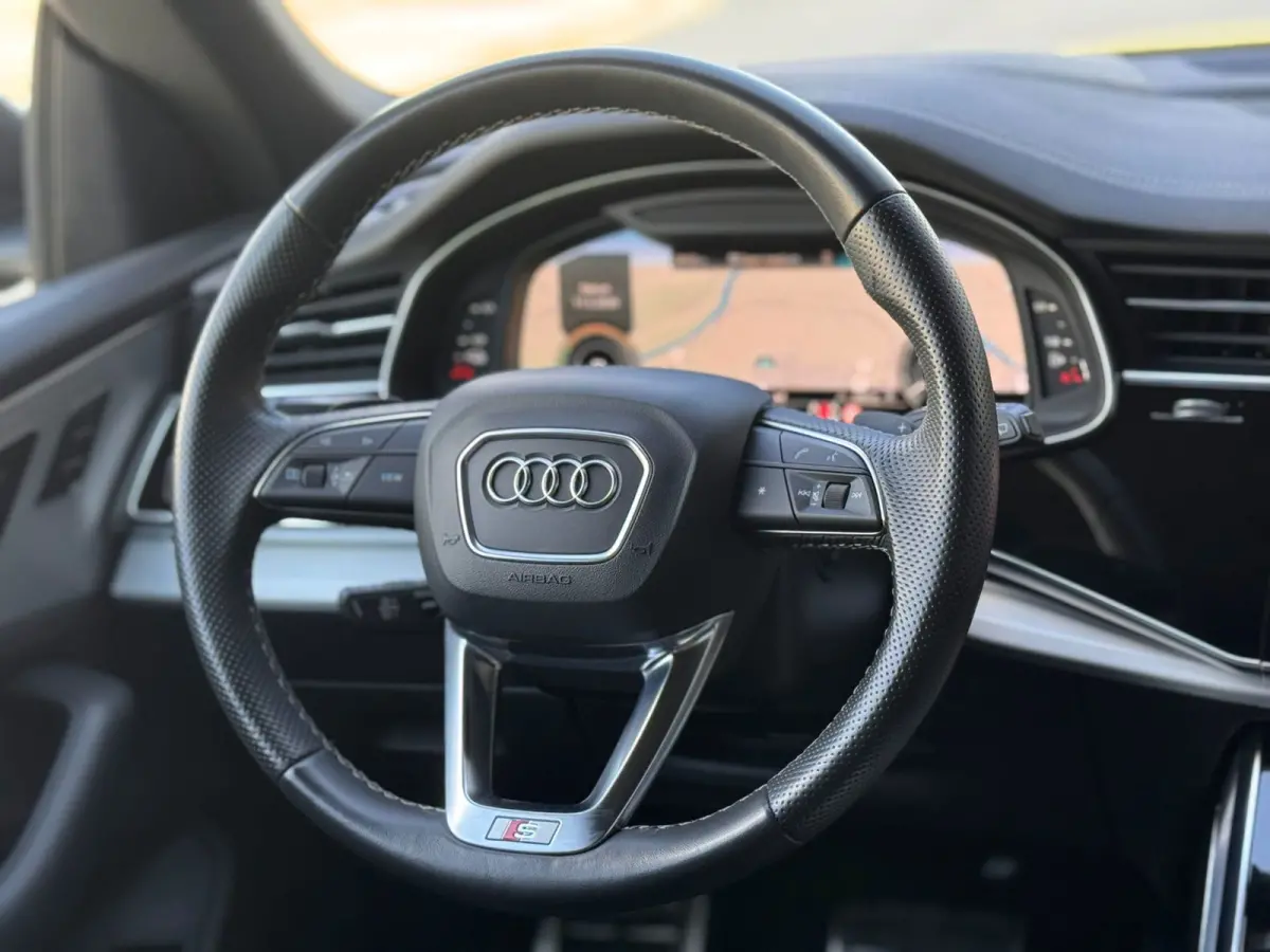 55 TFSIe quattro S-LINE VOL! SQ8 l B&O l RS-SEATS l HUD l 360 l SOFTCLOSE l PANO l MATRIX l KEYLESS l MASSAGE l BTW