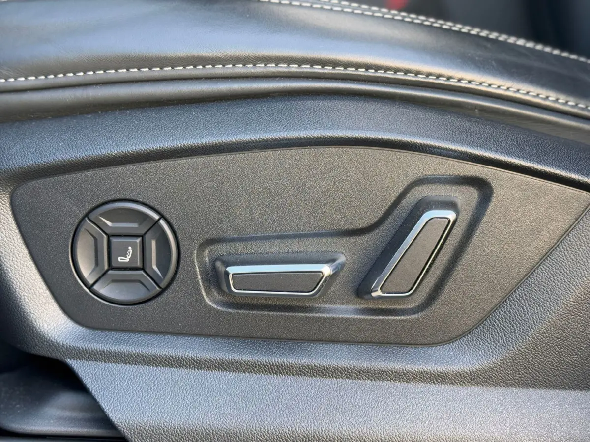 55 TFSIe quattro S-LINE VOL! SQ8 l B&O l RS-SEATS l HUD l 360 l SOFTCLOSE l PANO l MATRIX l KEYLESS l MASSAGE l BTW