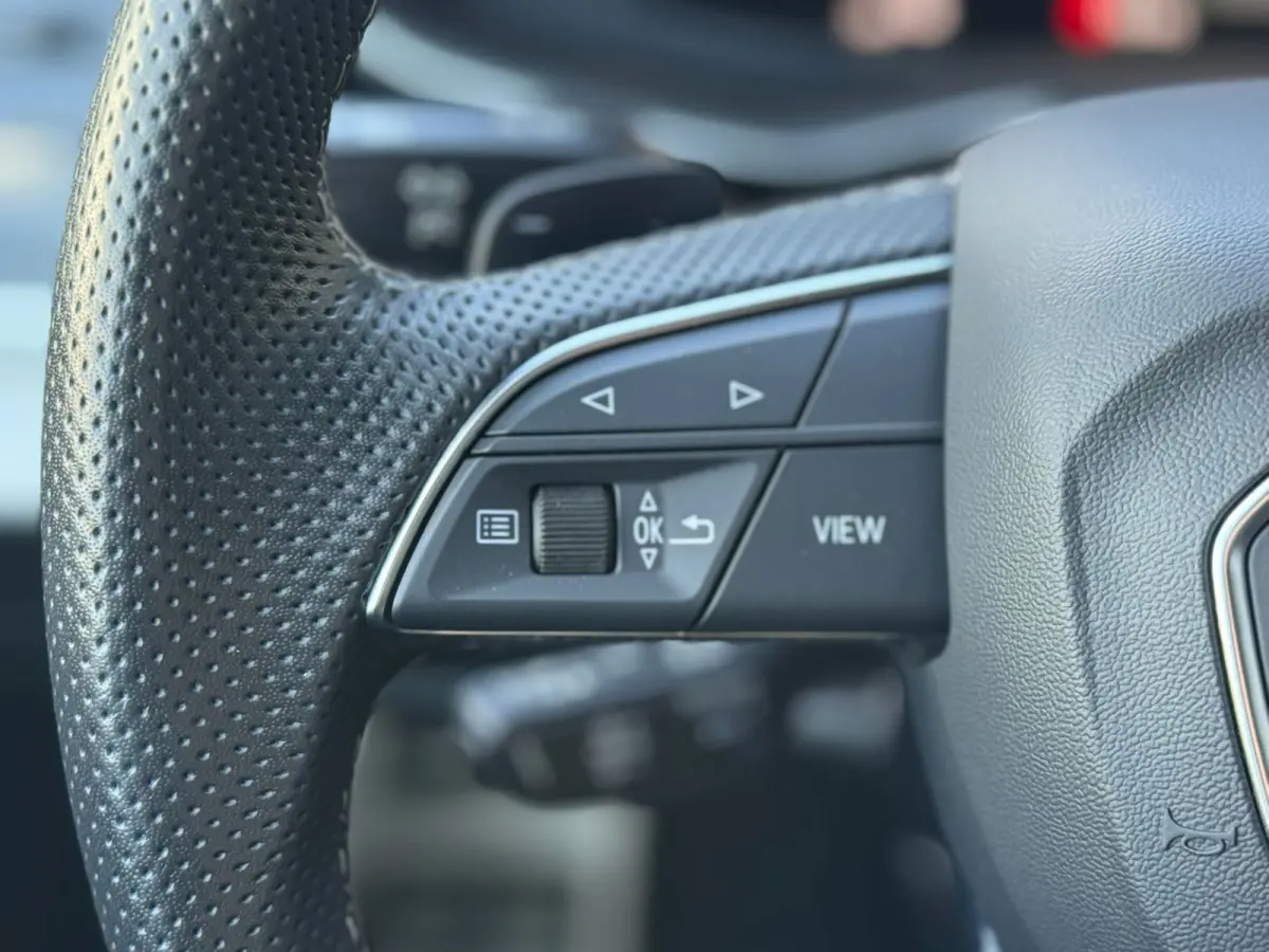 55 TFSIe quattro S-LINE VOL! SQ8 l B&O l RS-SEATS l HUD l 360 l SOFTCLOSE l PANO l MATRIX l KEYLESS l MASSAGE l BTW
