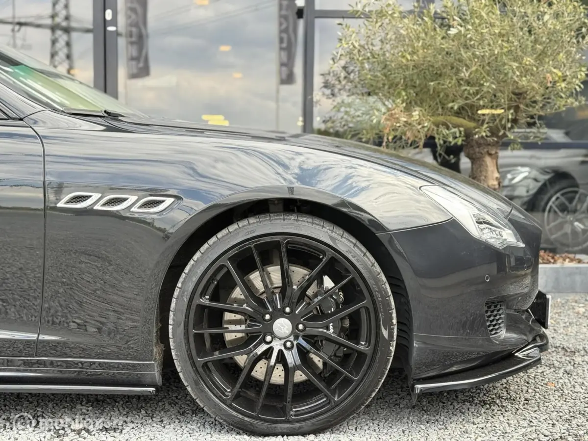 3.8 GTS V8|Pano|Leer|Maxton|B&W|21"|