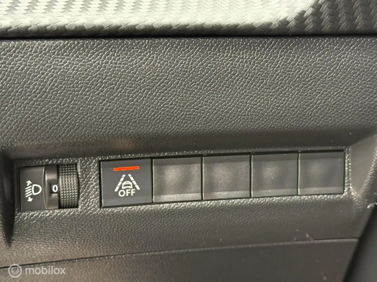 1.2 PureTech Active Pack CarPlay Distr-riem VV