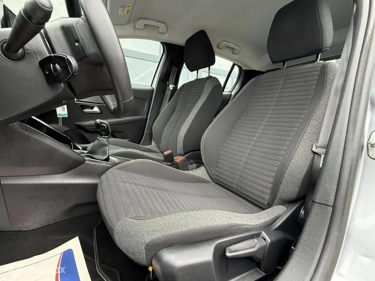 1.2 PureTech Active Pack CarPlay Distr-riem VV
