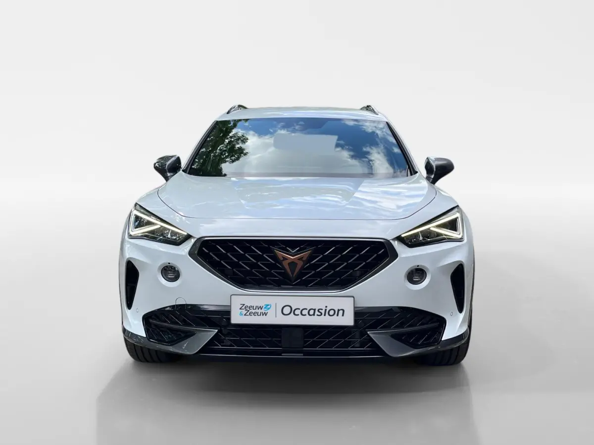 1.4 e-Hybrid Business | 18" LM | Climate Control | Adaptive Cruise Control | Draadloze telefoonlader | Navigatie