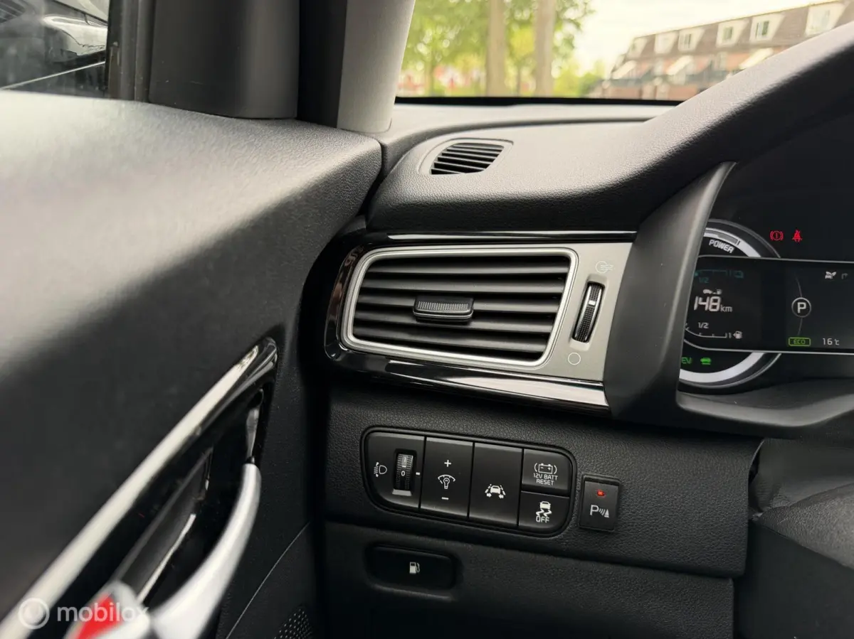 1.6 GDi Hybrid DynamicLine|Lane|Camera|Carplay|