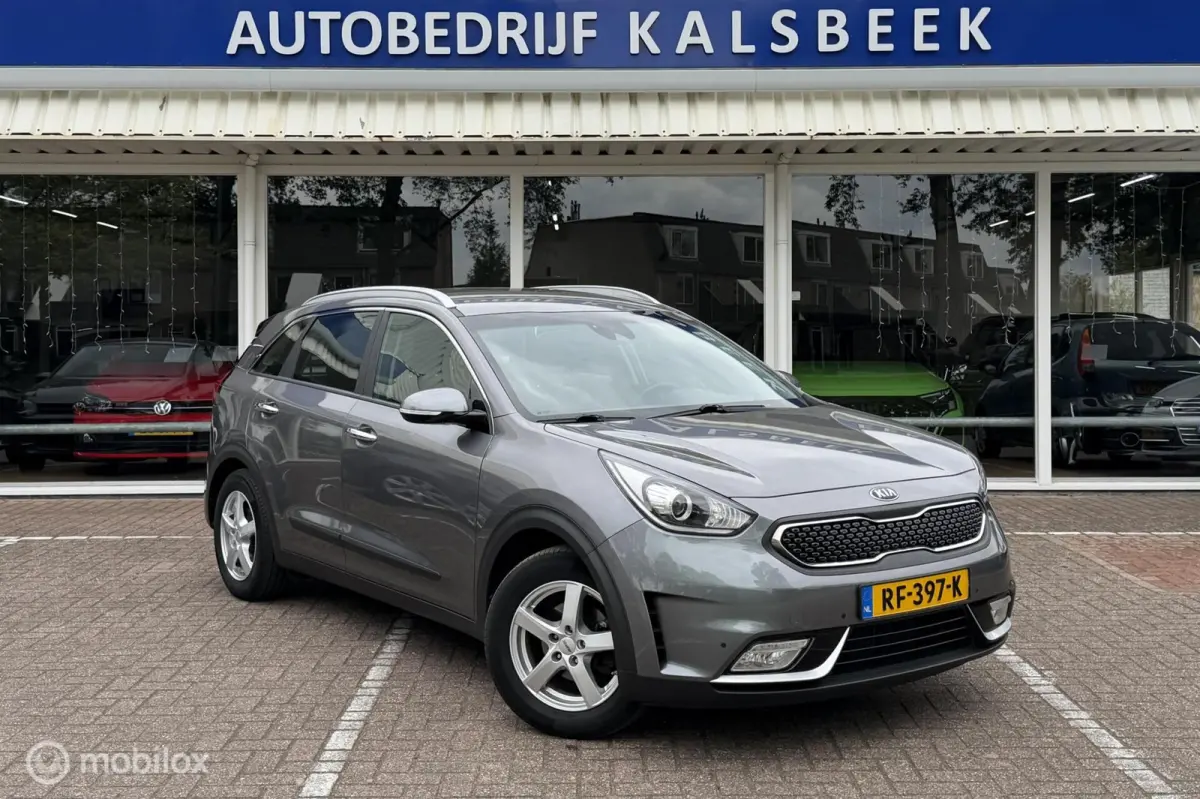 1.6 GDi Hybrid DynamicLine|Lane|Camera|Carplay|