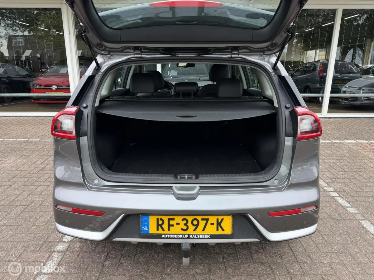 1.6 GDi Hybrid DynamicLine|Lane|Camera|Carplay|