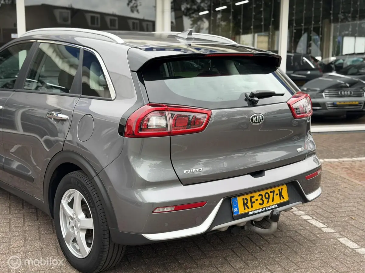 1.6 GDi Hybrid DynamicLine|Lane|Camera|Carplay|