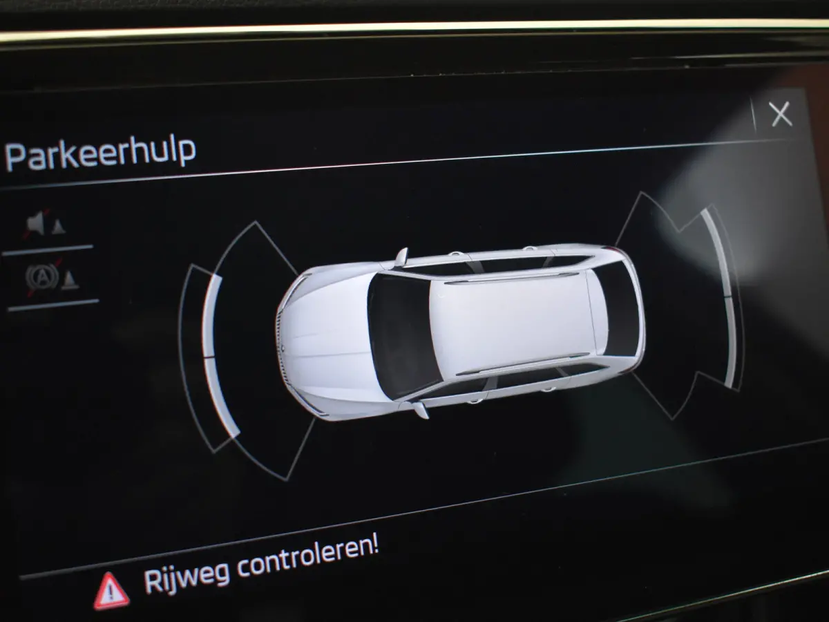 Style iV 218pk DSG/AUTO | Elektrisch verstelb. voorstoelen | 95% SOH | Adaptive cruise  | DAB l Stoelverwarming | Elektr. achterklep | Navigatie | 17" LMV