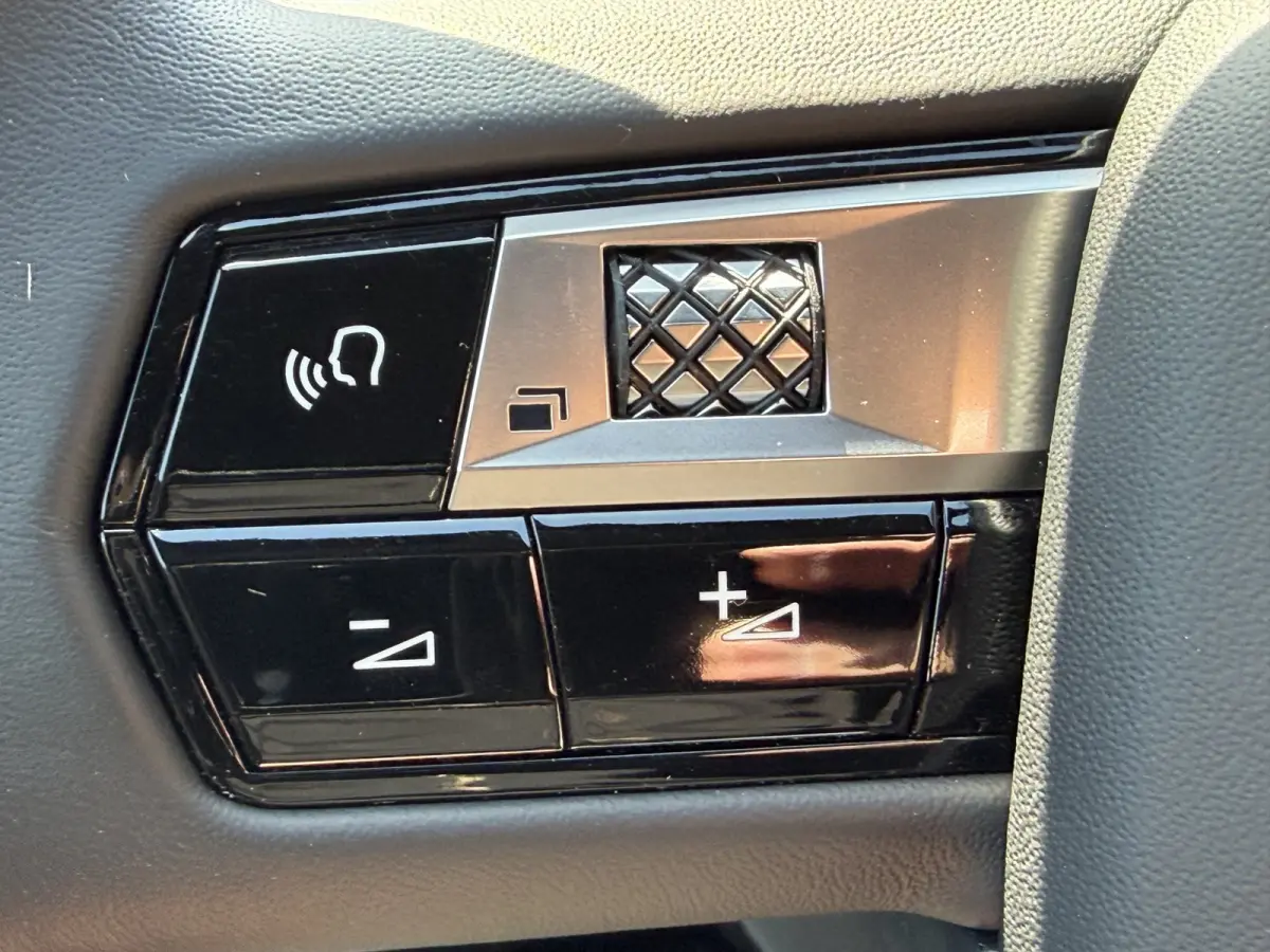 225pk E-Tense Etoile (Elektrisch Schuifdak - Trekhaak - Elektrische klep - Leder incl verwarming/geheugen - Adaptieve Cruise Controle - LED - Camera)