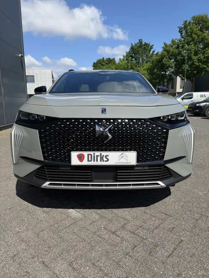 225pk E-Tense Etoile (Elektrisch Schuifdak - Trekhaak - Elektrische klep - Leder incl verwarming/geheugen - Adaptieve Cruise Controle - LED - Camera)