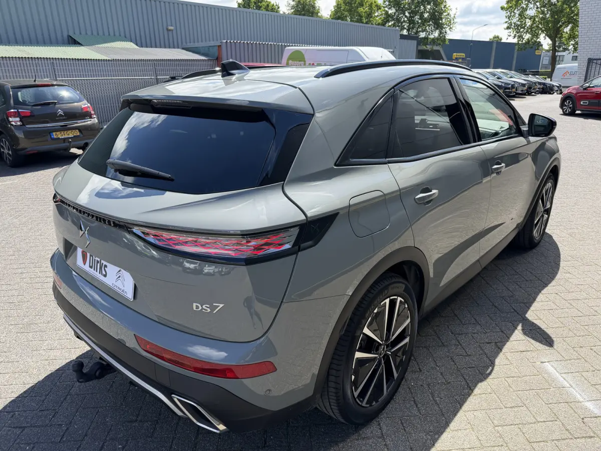 225pk E-Tense Etoile (Elektrisch Schuifdak - Trekhaak - Elektrische klep - Leder incl verwarming/geheugen - Adaptieve Cruise Controle - LED - Camera)