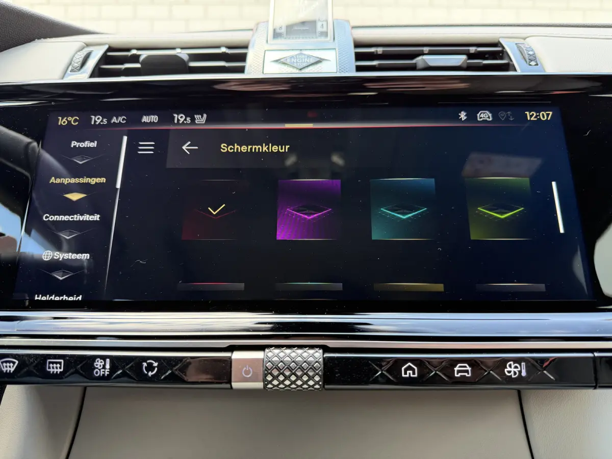 225pk E-Tense Etoile (Elektrisch Schuifdak - Trekhaak - Elektrische klep - Leder incl verwarming/geheugen - Adaptieve Cruise Controle - LED - Camera)