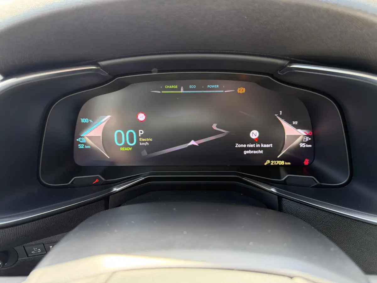 225pk E-Tense Etoile (Elektrisch Schuifdak - Trekhaak - Elektrische klep - Leder incl verwarming/geheugen - Adaptieve Cruise Controle - LED - Camera)