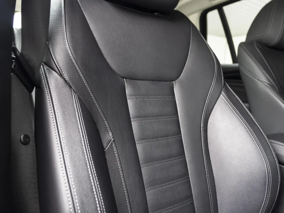 xDrive30e SoH 88% | High Executive | Achteruitrijcamera | Sportstoelen | Stoelverwarming | Laserlight | 18''